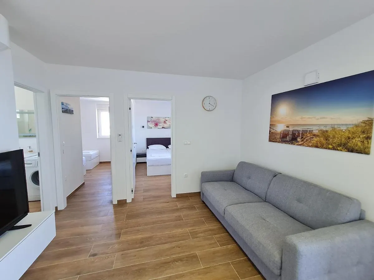 Apartmani Adria Nin