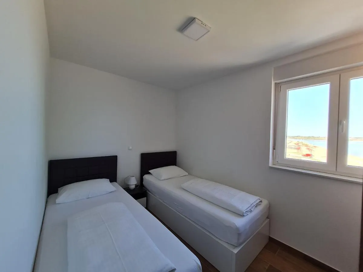 Apartmani Adria Nin Apartmán