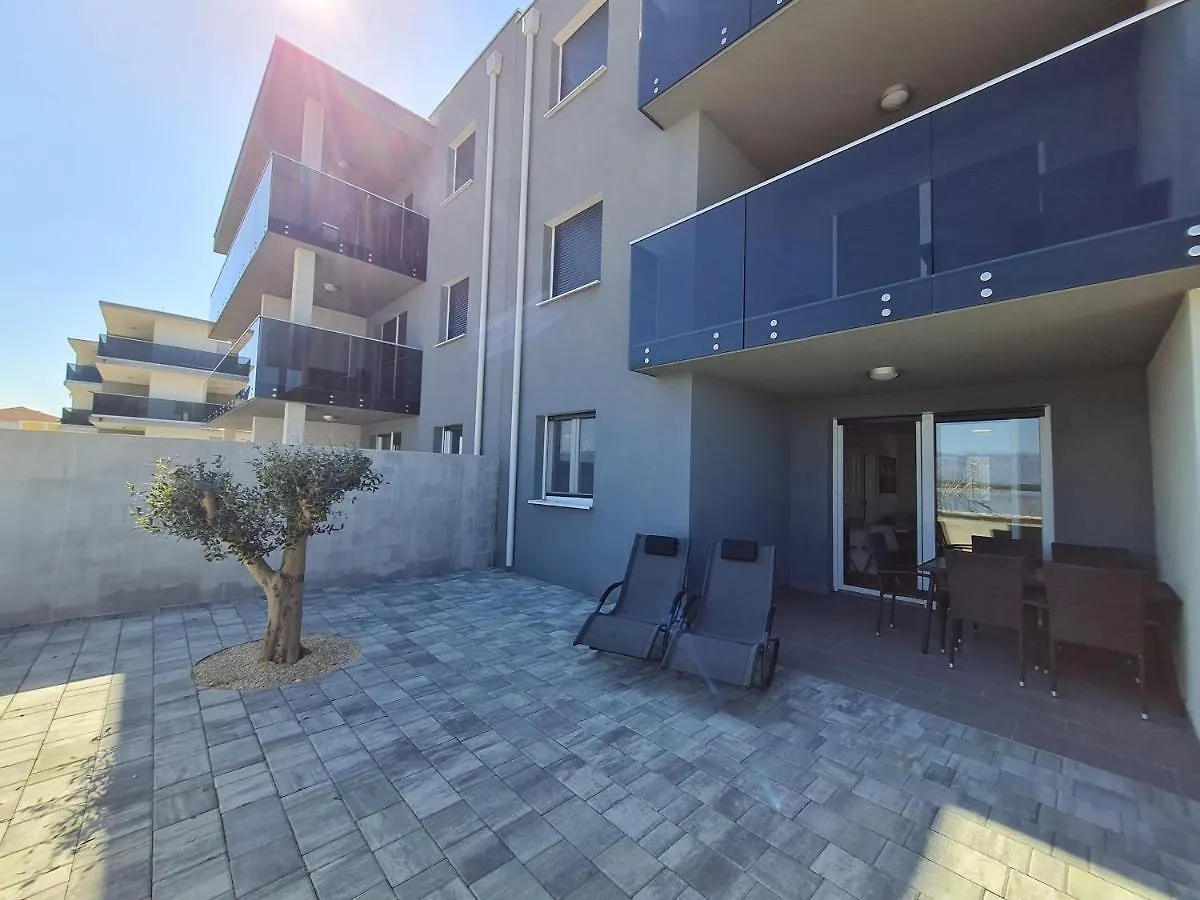 Apartmani Adria Nin